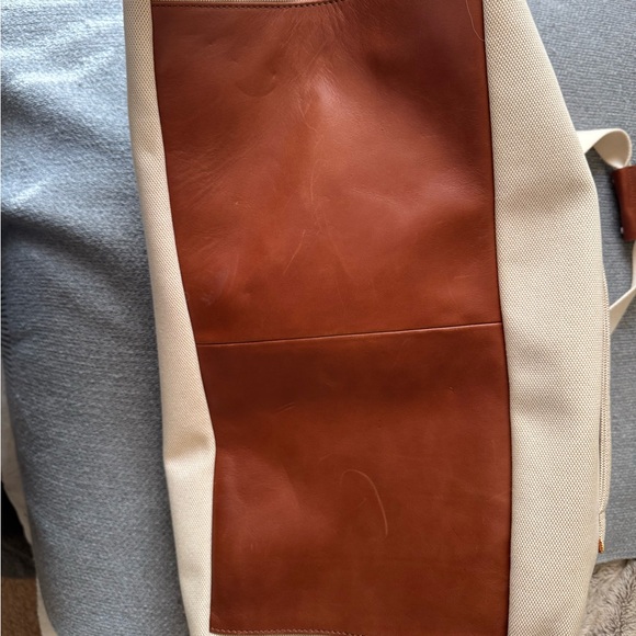 AWAY Limited Edition Canvas Weekender Bag - Picture 5 of 15